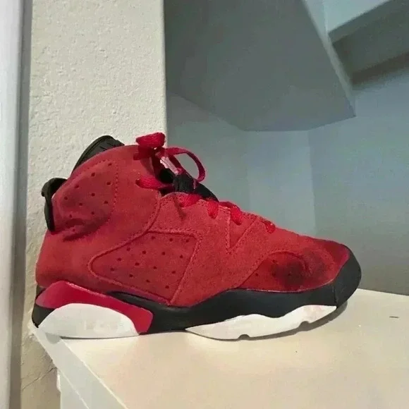 Nike Air Jordan 6 Retro Toro Bravo Red Black DV3605-600 Youth 1Y Pre-owned - Picture 2 of 9